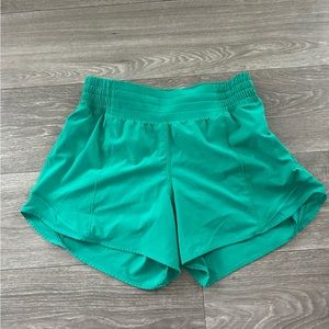 HOTTY HOT LULULEMON SHORTS